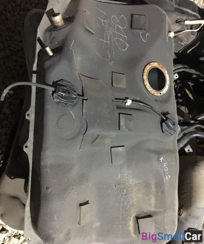 Бензобак тойота Камри 40 2.4 АКПП - купить Губовском