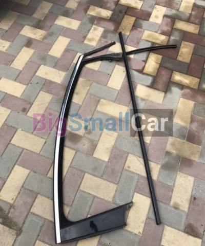 Молдинг правой двери Opel Astra j gtc 1.4 - купить Губовском