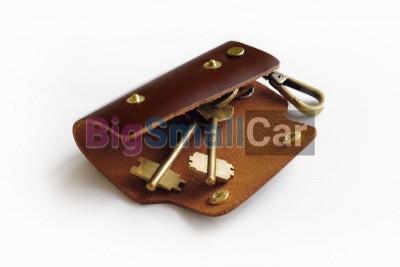 Чехол Для Ключей Audi Универсальный, Кожаный, Темно-Коричневый bgt993 - купить Губовском